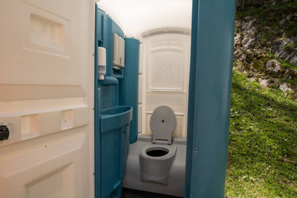 Portable bathroom rental in Sunnyslope, WA